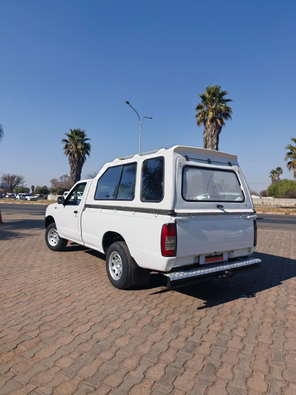 2013 Nissan Hardbody 2.5D