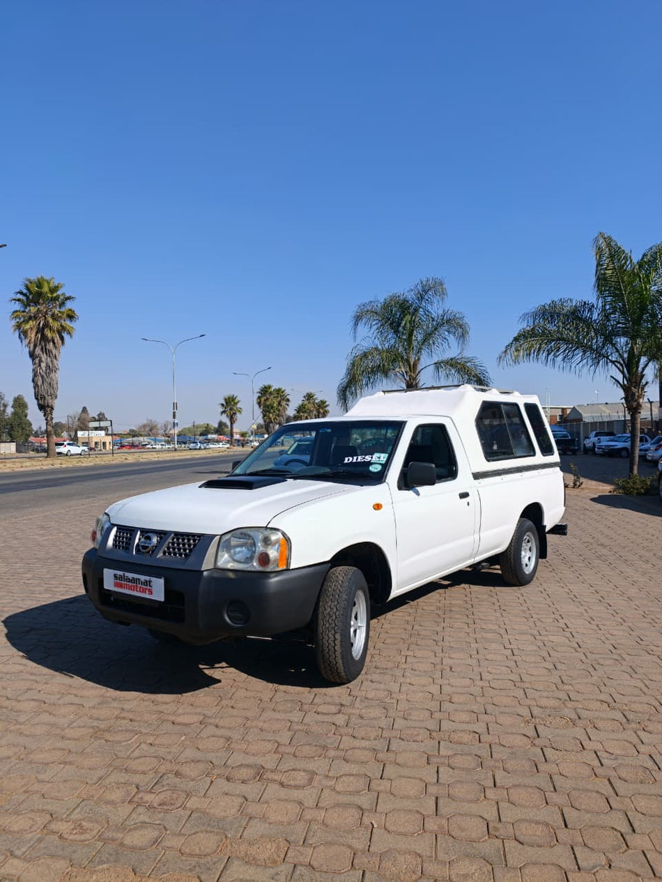 2013 Nissan Hardbody 2.5D