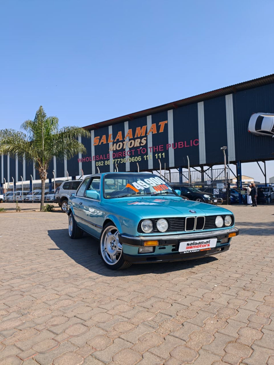 1986 BMW 320i E30 Automatic