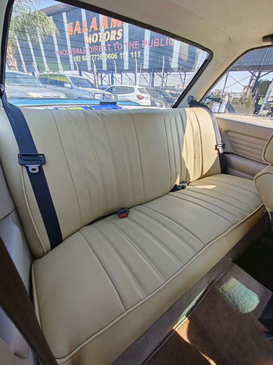 1986 BMW 320i E30 Automatic