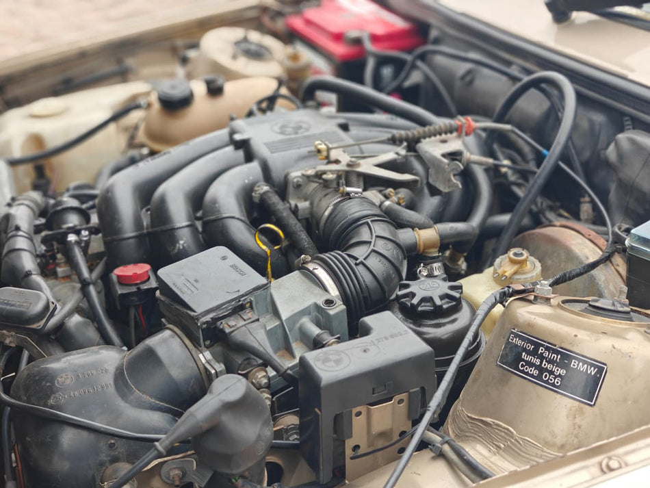 1984 BMW E30 320i