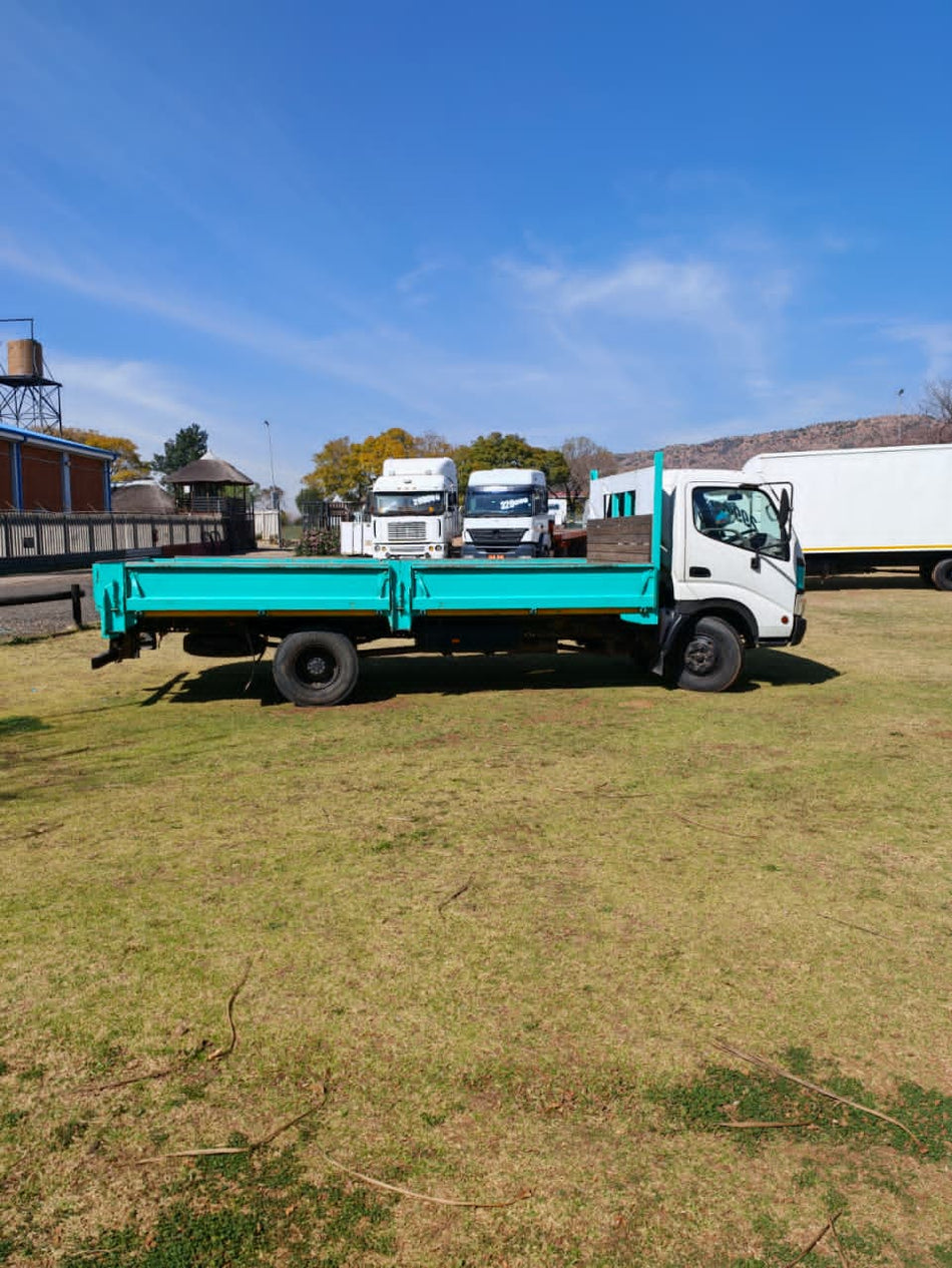 2008 Toyota Dyna Dropside 4.5 Ton