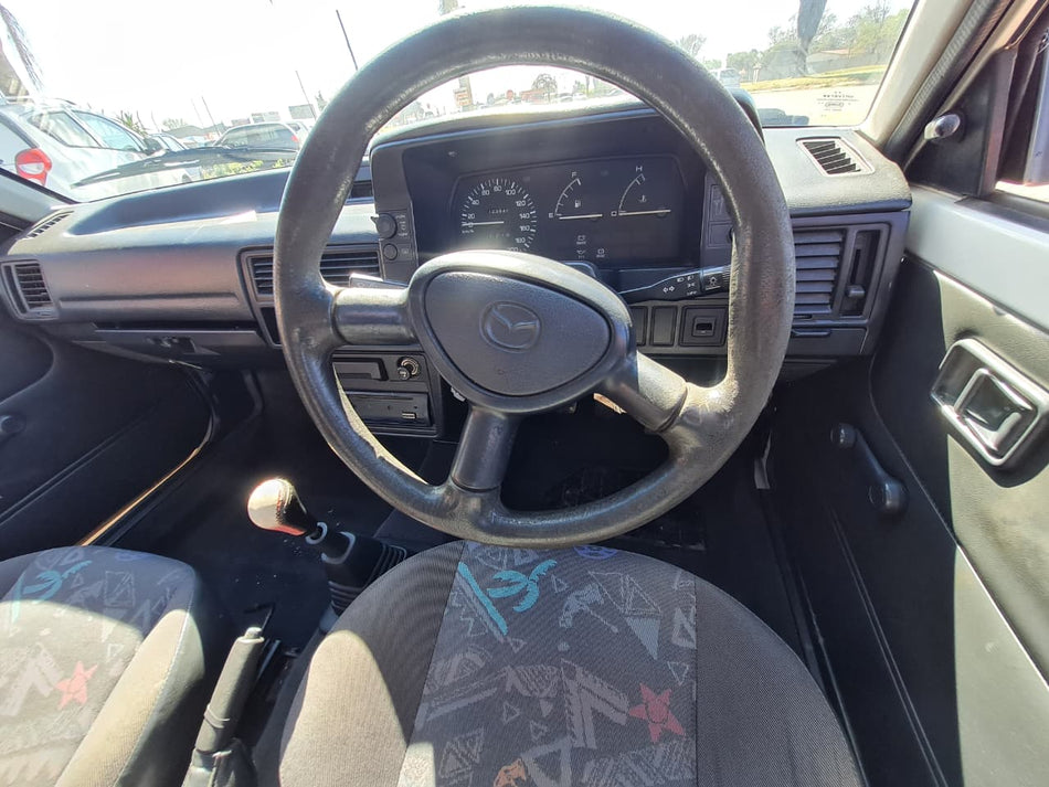 Mazda 323 130