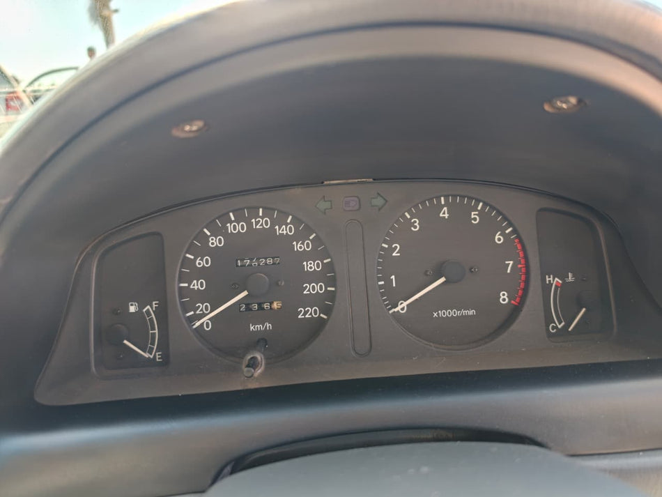 2001 Toyota Corolla 160i GLE
