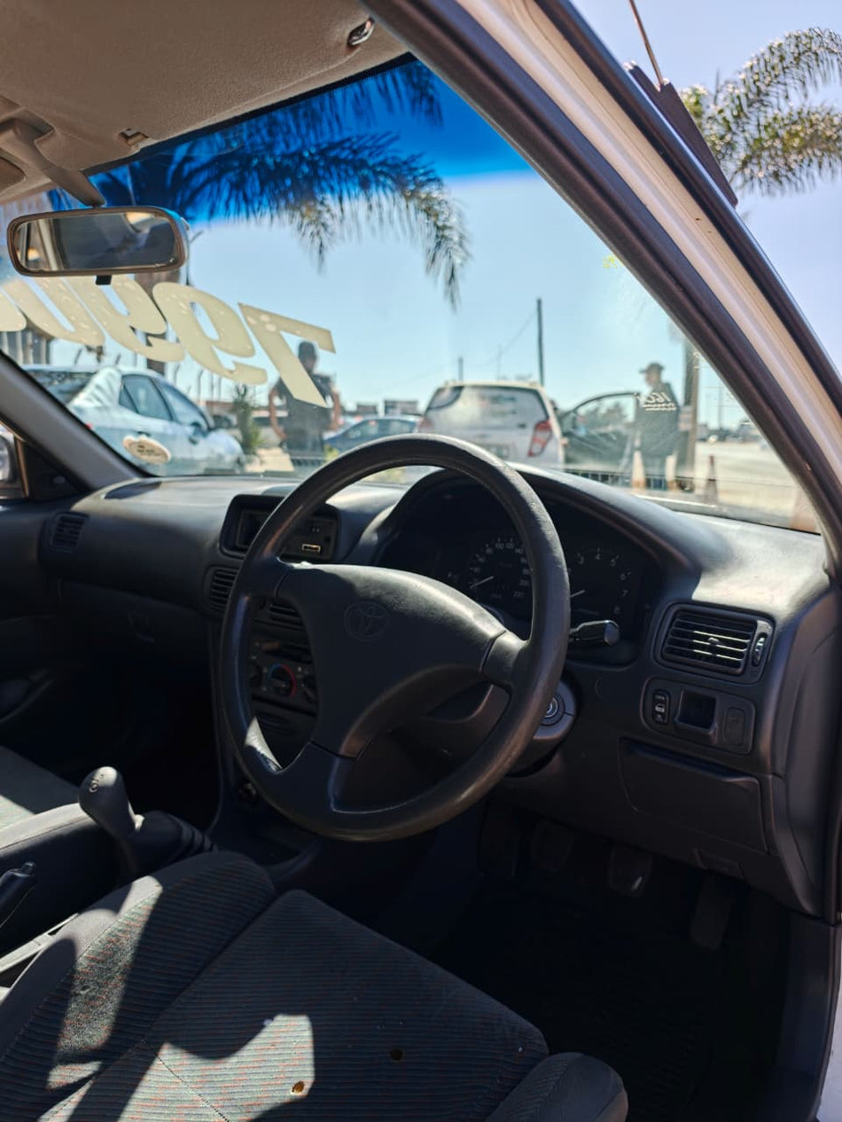2001 Toyota Corolla 160i GLE