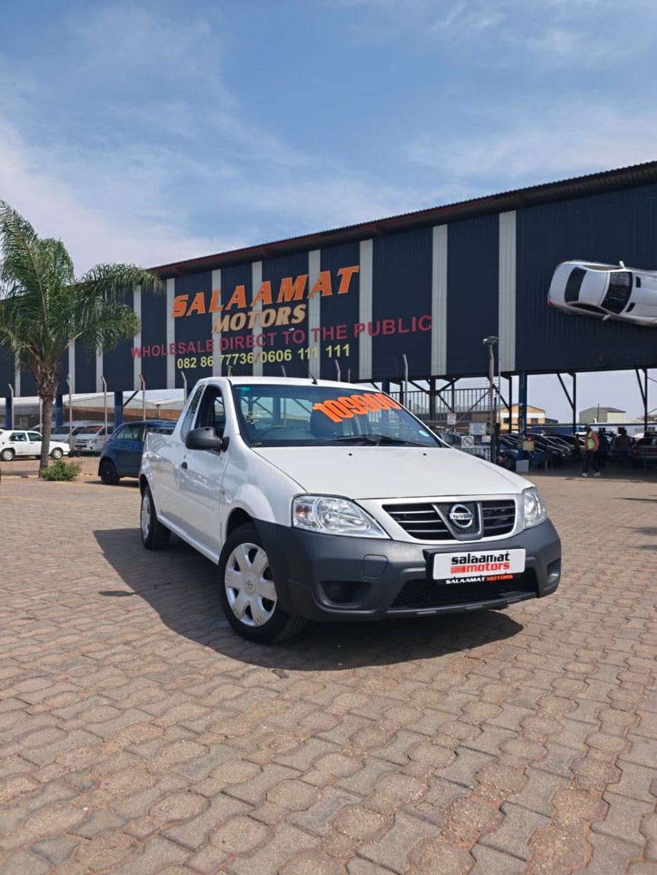 2023 Nissan NP200 1.6i Safety Pack