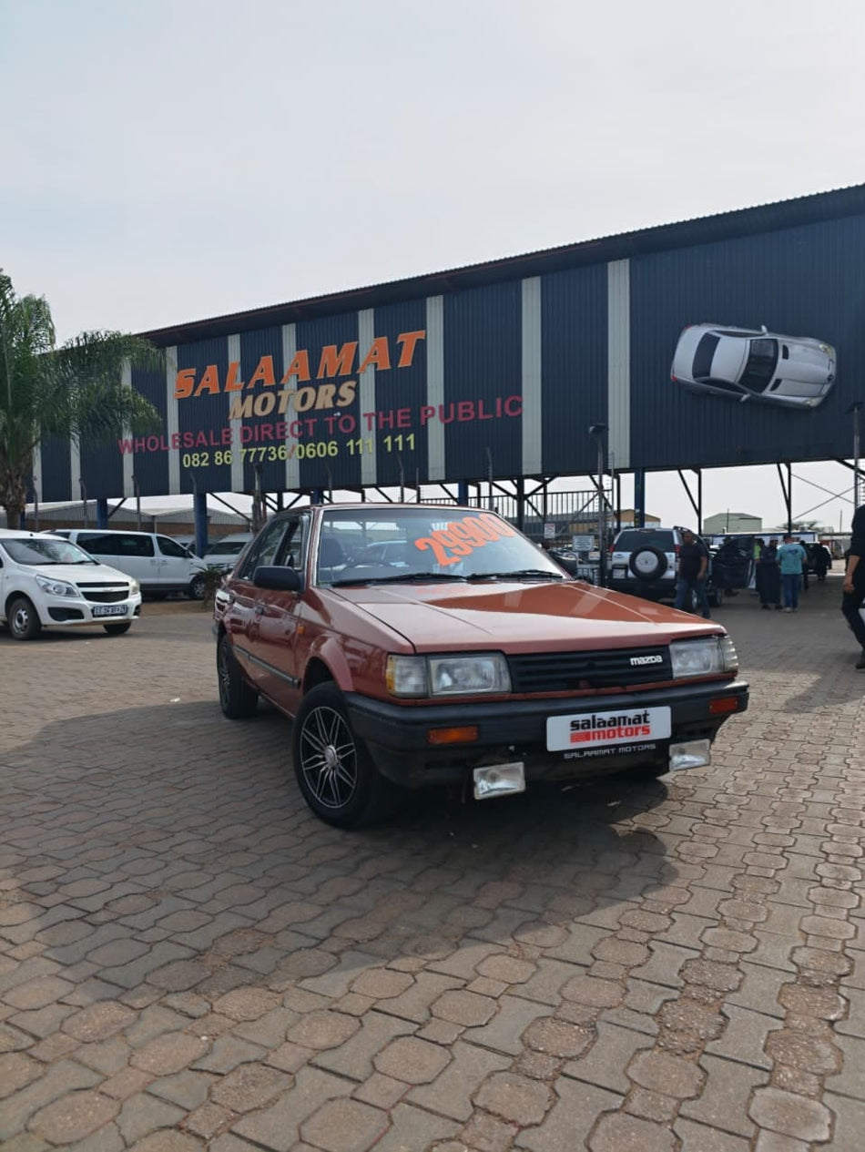 Mazda 323 SL