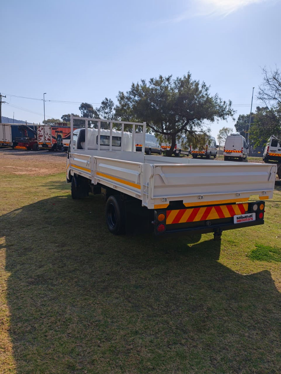 2011 Hino 300 714 Side Tipper Dropside