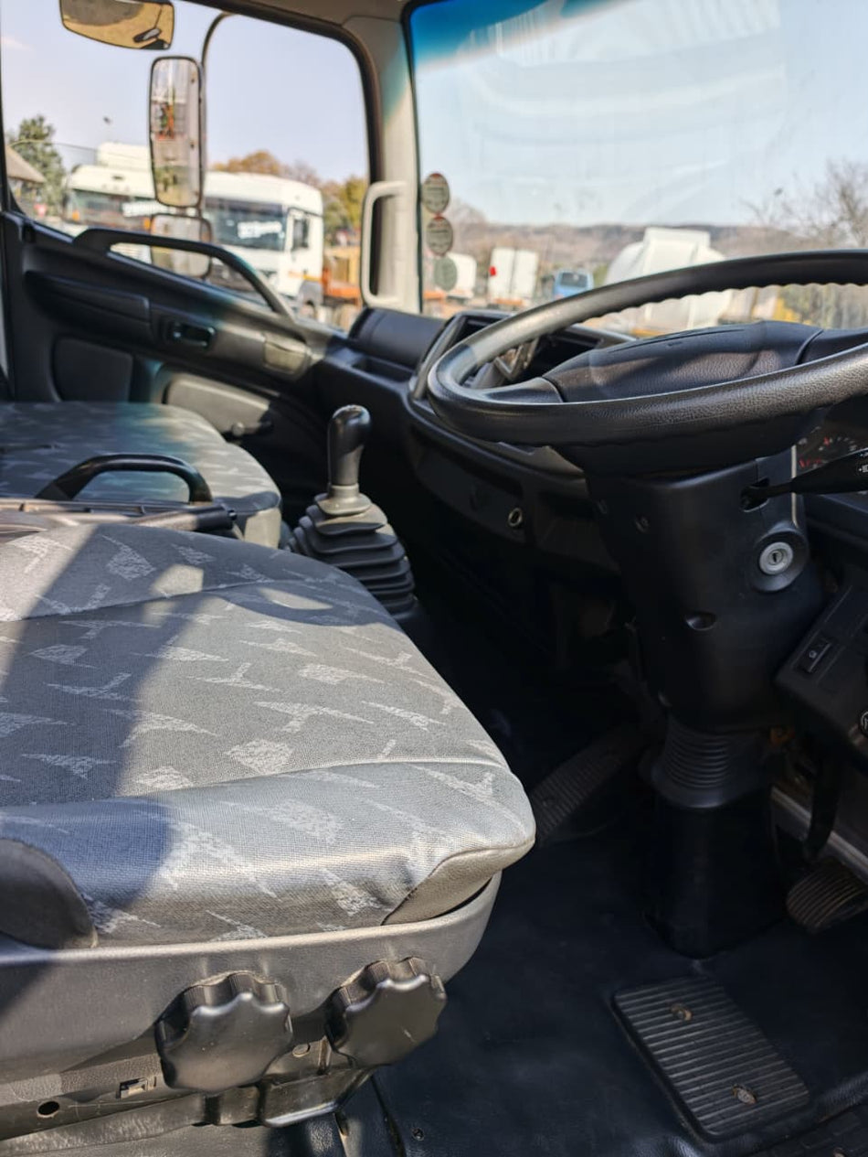 2014 Hino 500 1017 Volume Body