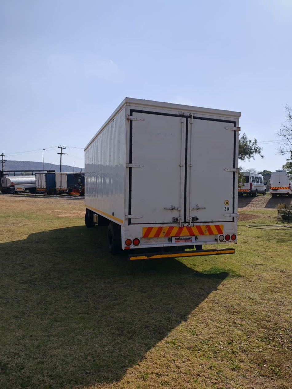 2014 Hino 500 1017 Volume Body