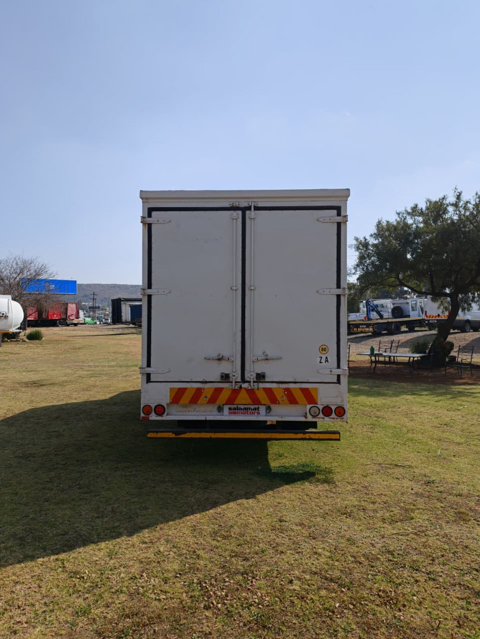 2014 Hino 500 1017 Volume Body