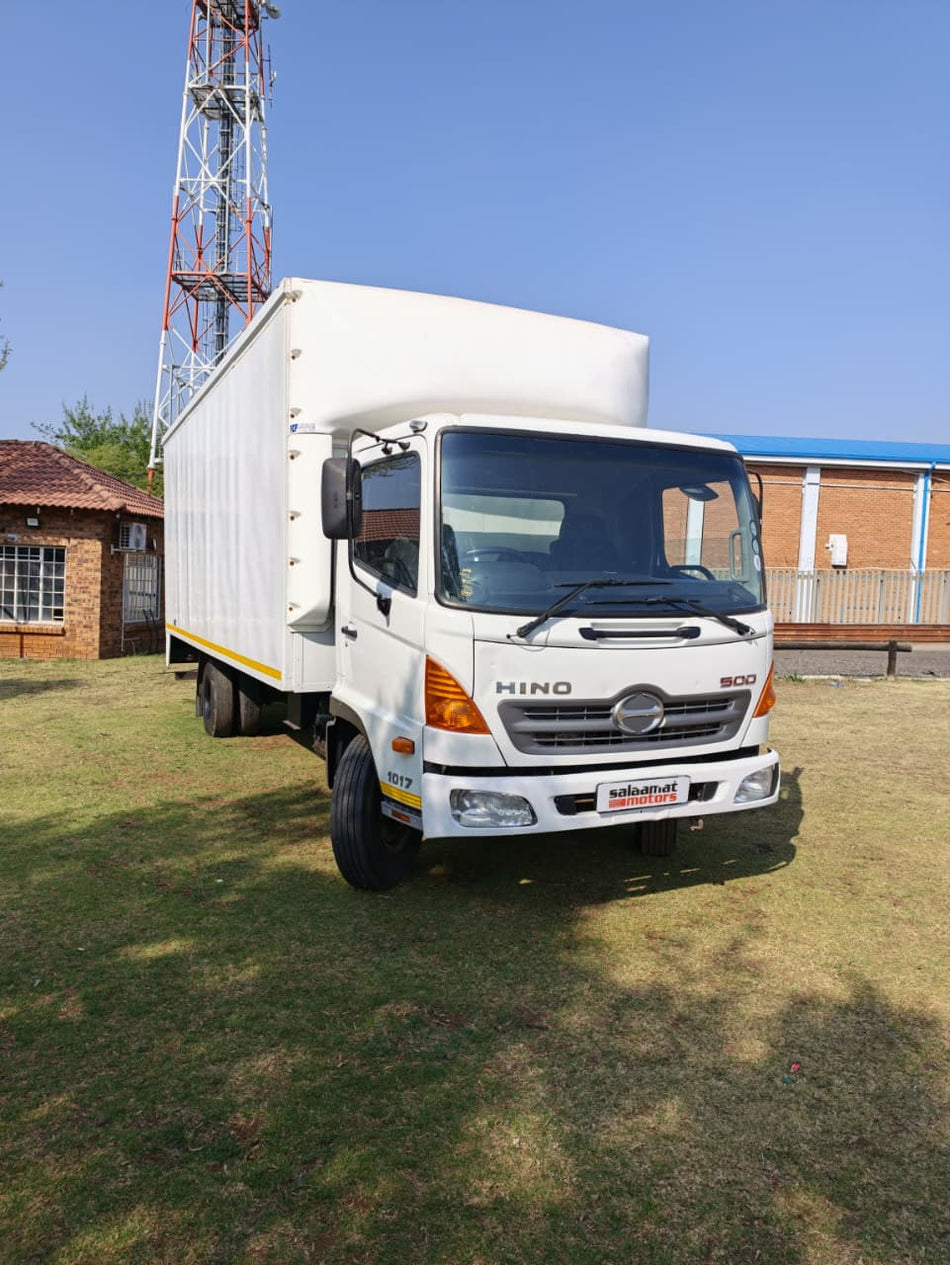 2014 Hino 500 1017 Volume Body