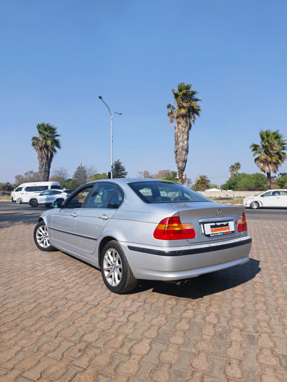 2004 BMW E46 320i Automatic