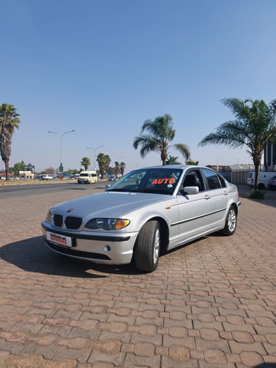 2004 BMW E46 320i Automatic