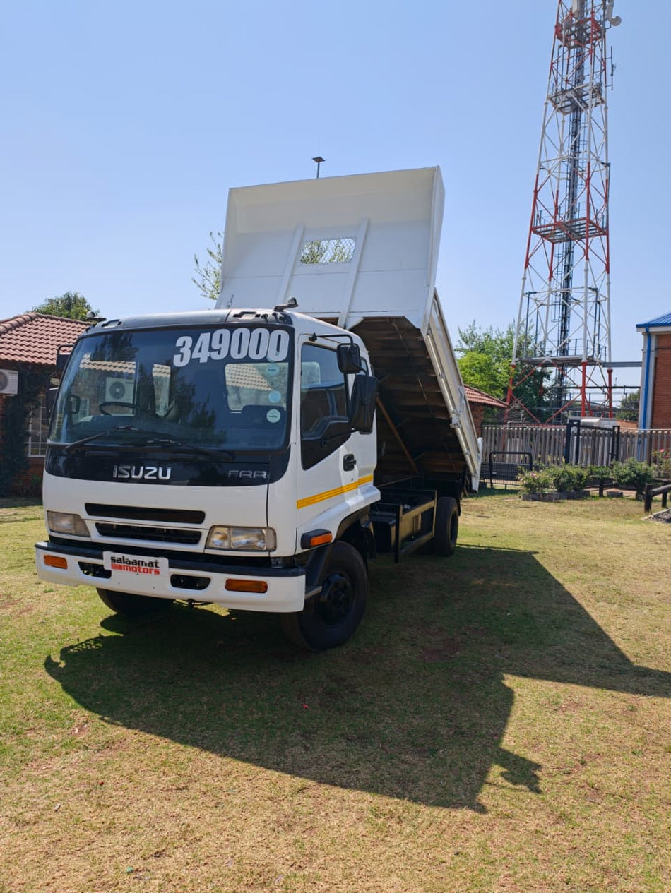 2005 Isuzu FRR 600 Dropside / Tipper