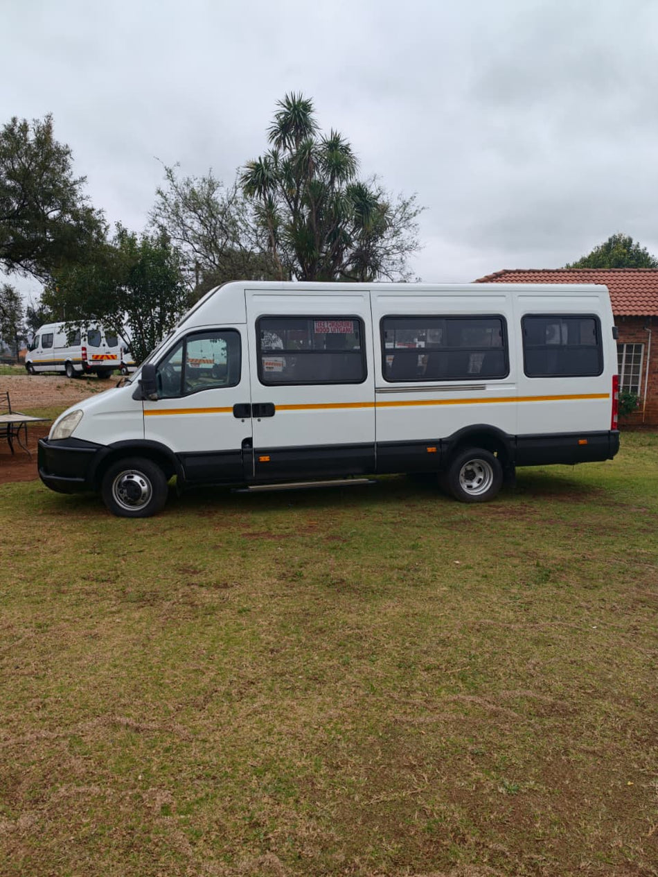 2009 Iveco Daily 23 Seater