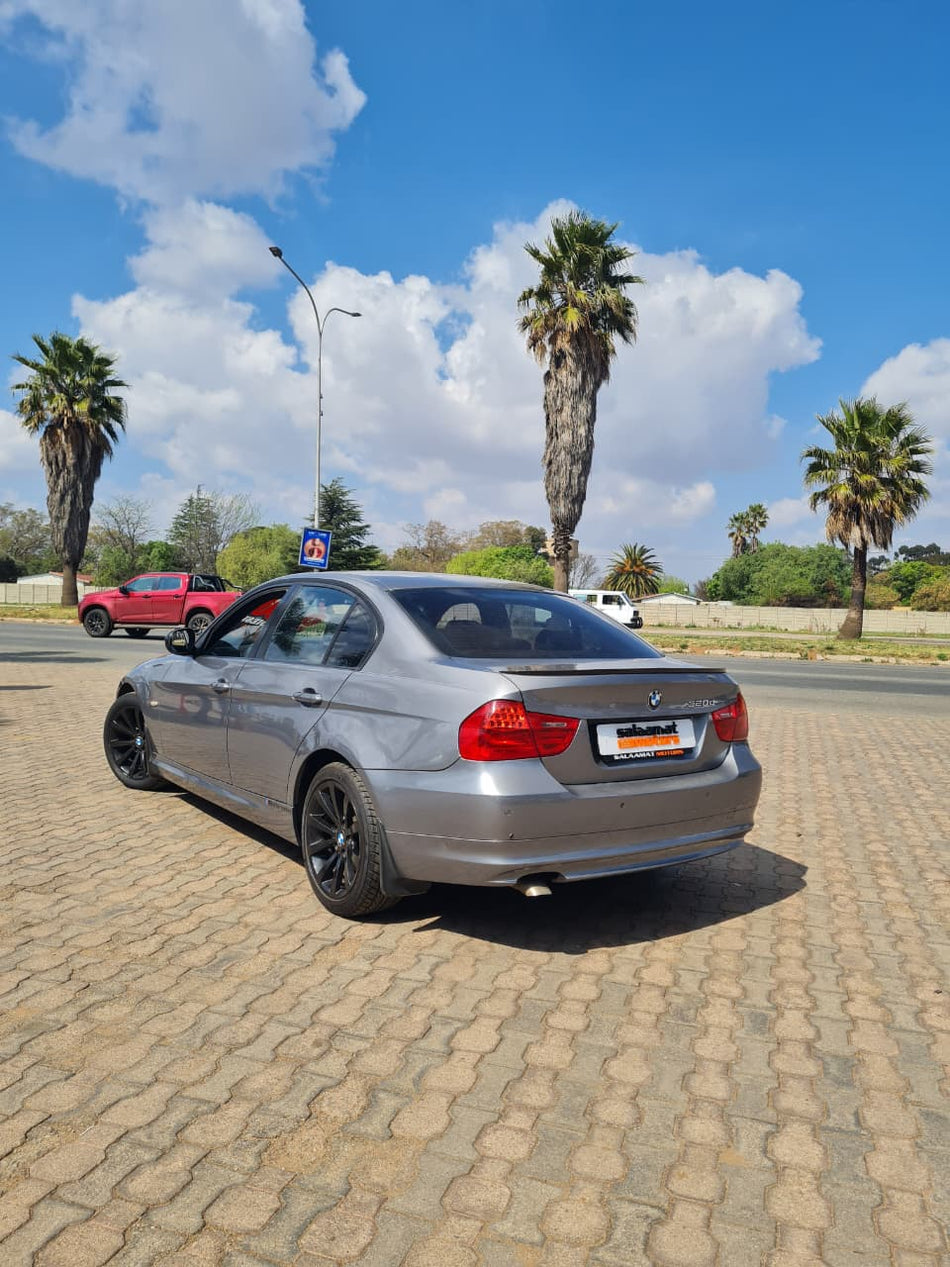 2010 BMW 320d Automatic