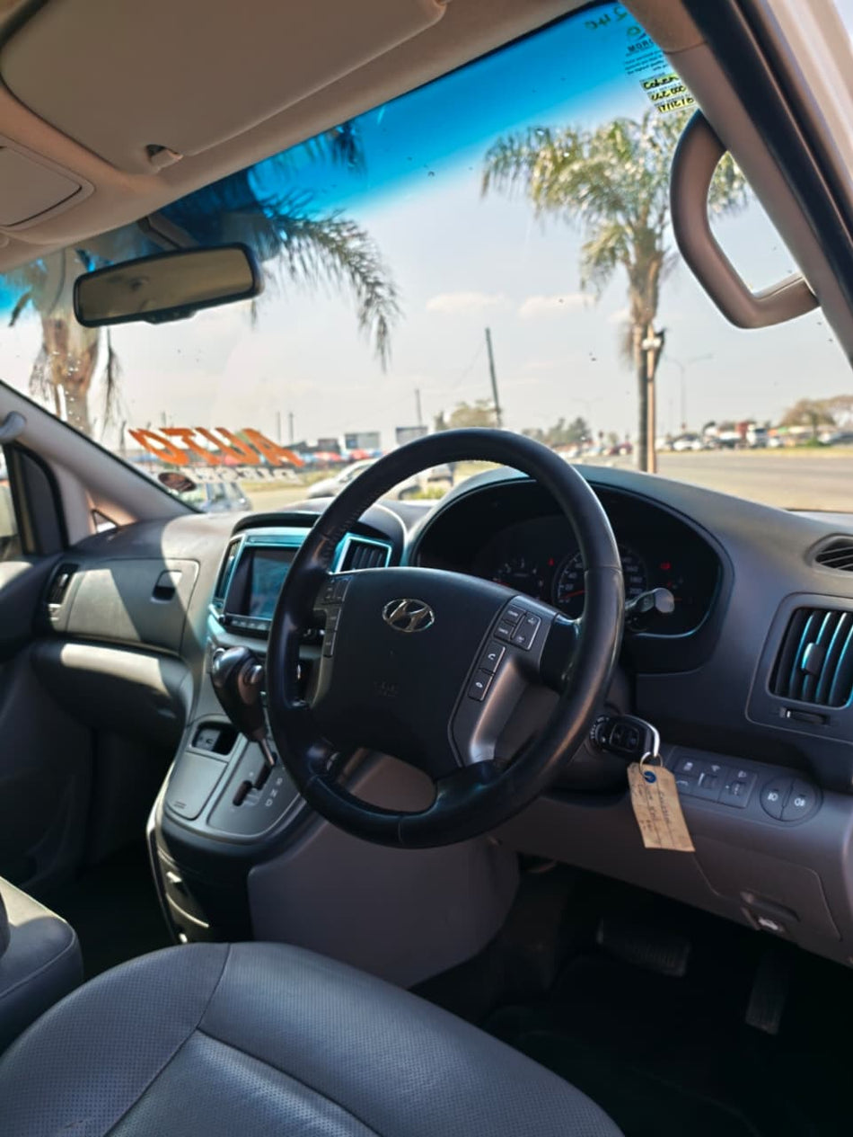 2018 Hyundai H1 Bus Automatic