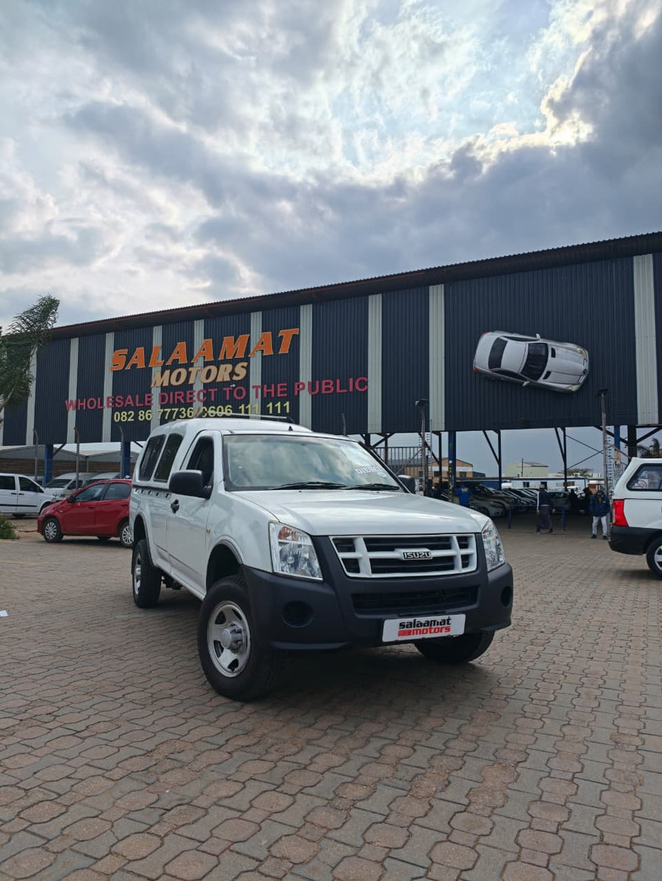 2012 Isuzu KB250D