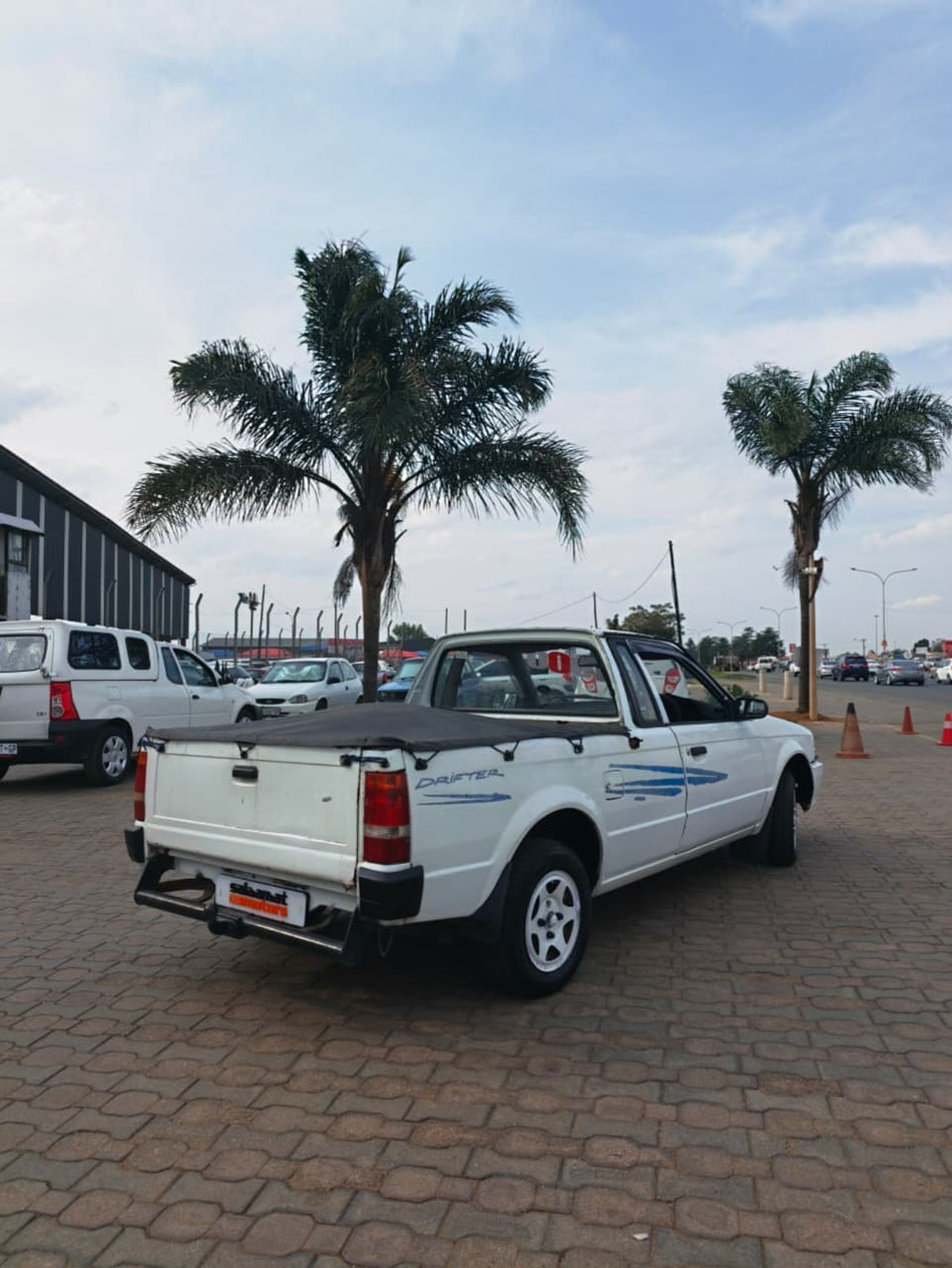 Mazda Rustler