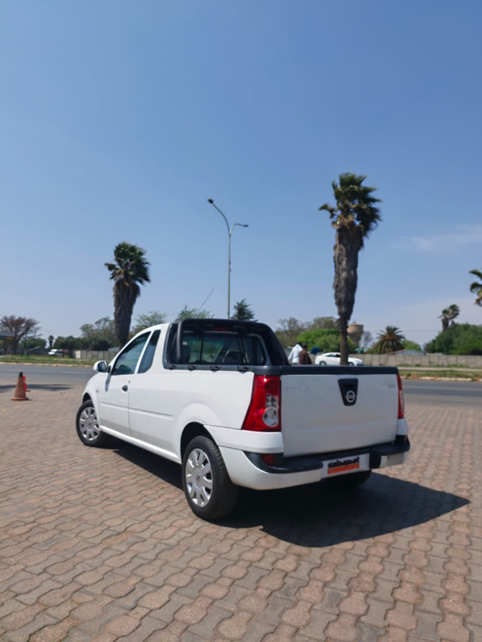 2008 Nissan NP200 1.6i