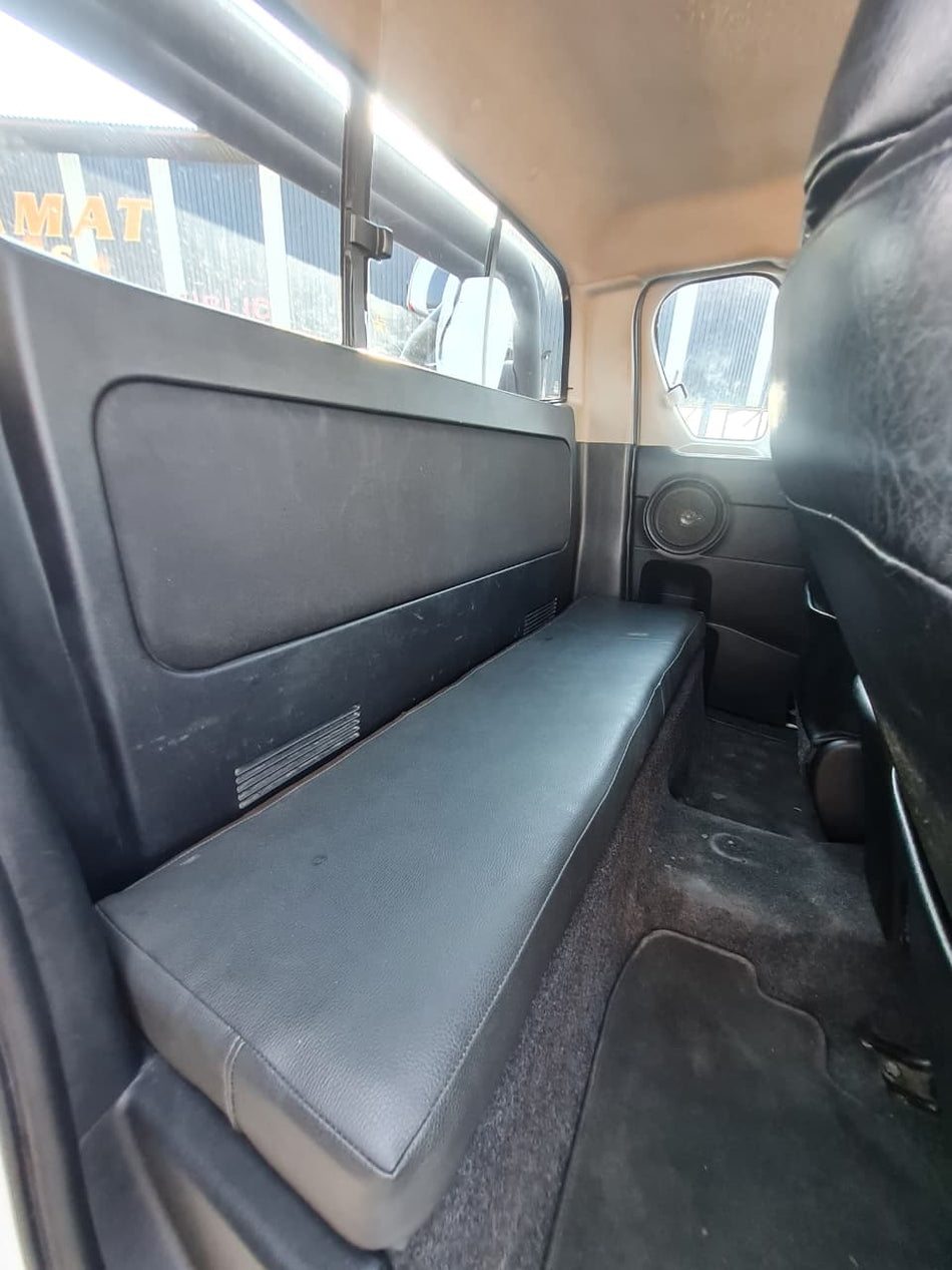 2018 Toyota Hilux 2.4 GD-6 E/Cab SRX Automatic