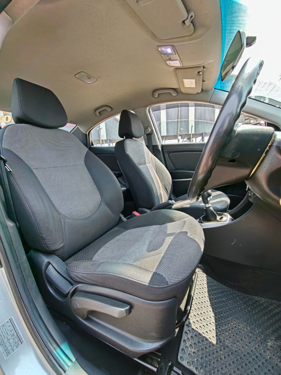 2011 Hyundai Accent 1.6
