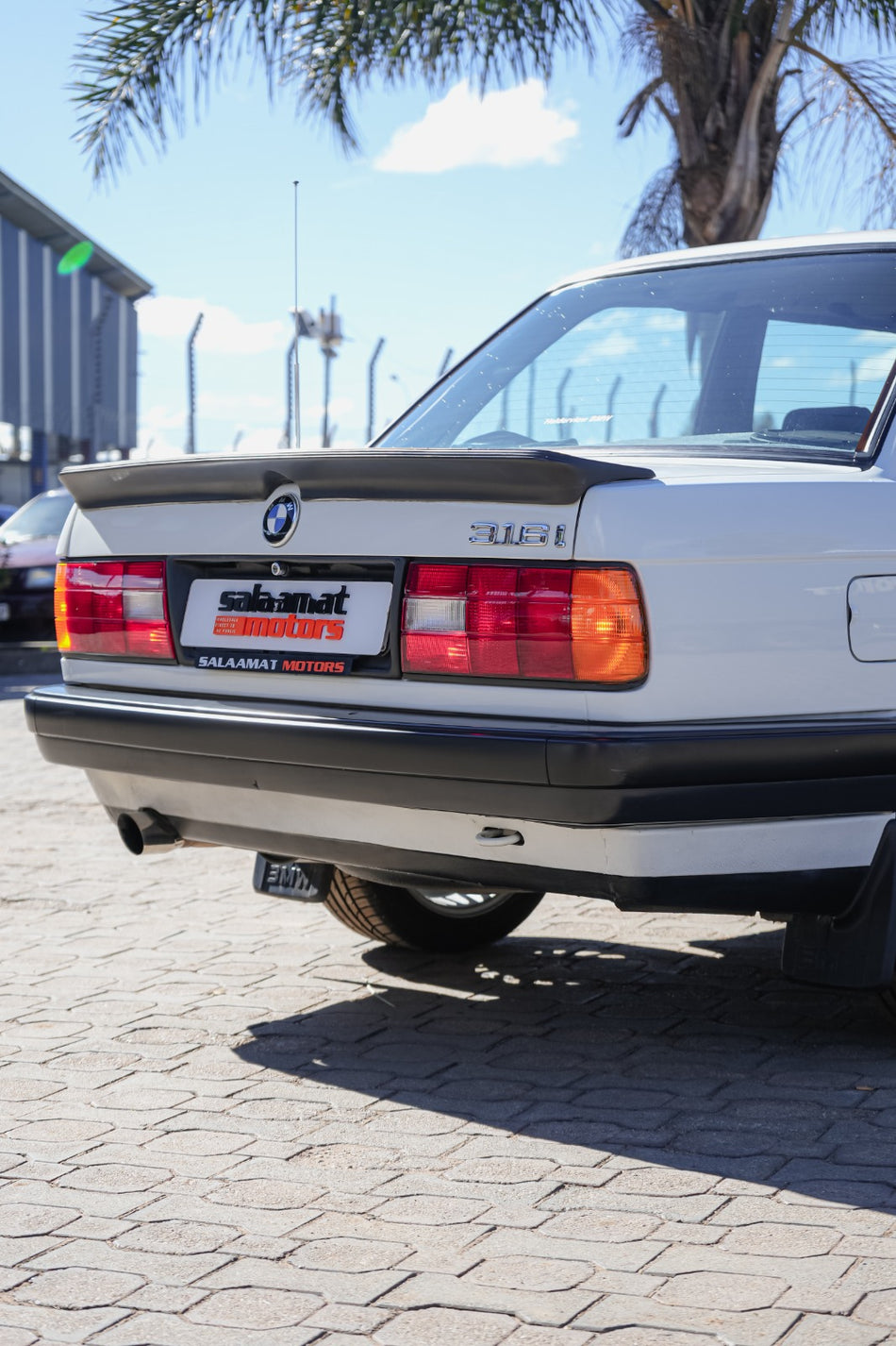 1990 BMW E30 316i 2 Door