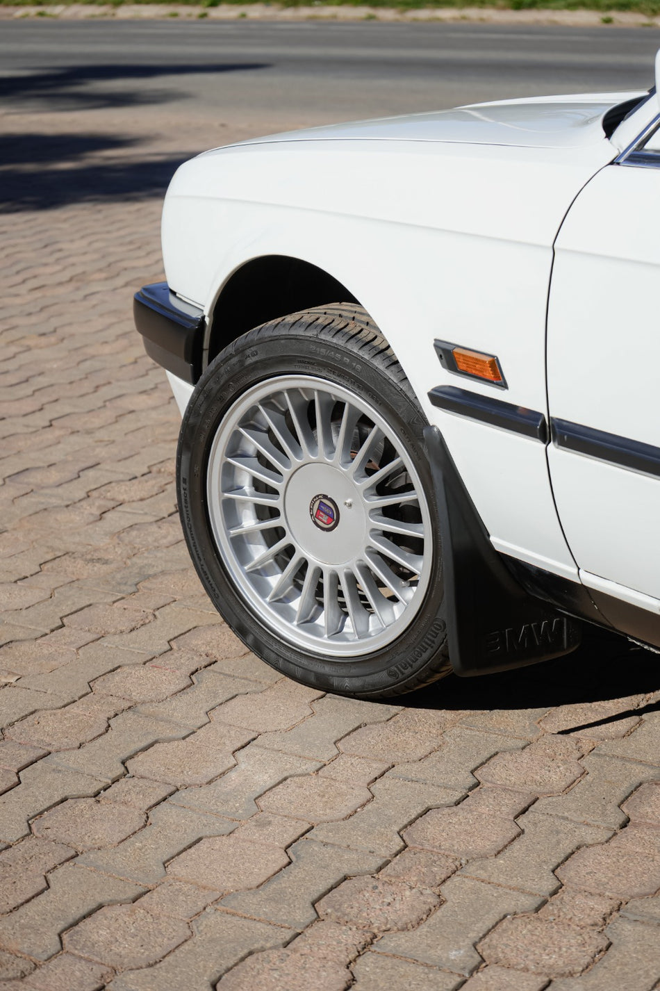 1990 BMW E30 316i 2 Door
