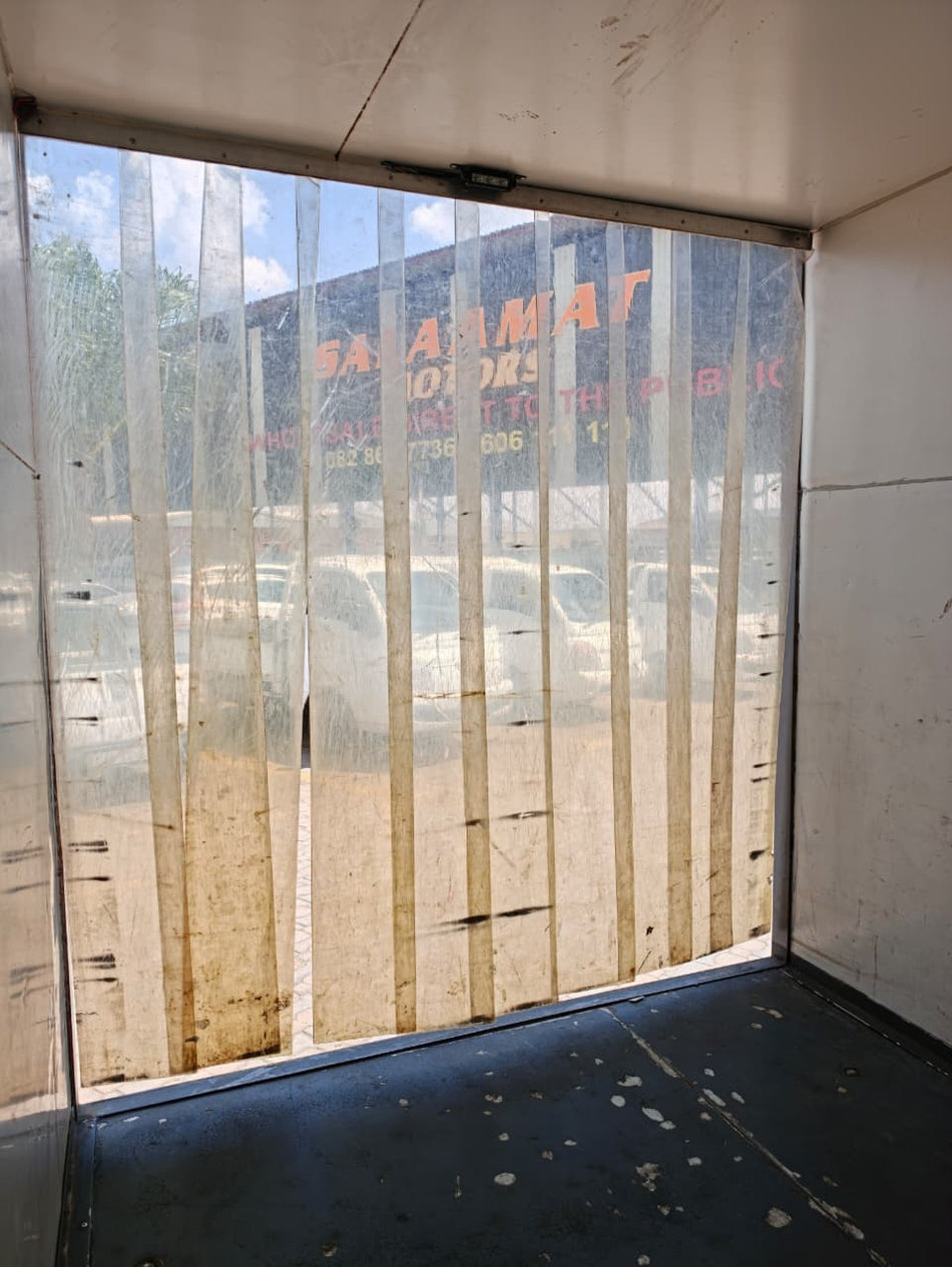 2010 Hyundai H100 2.6D Fridge Body