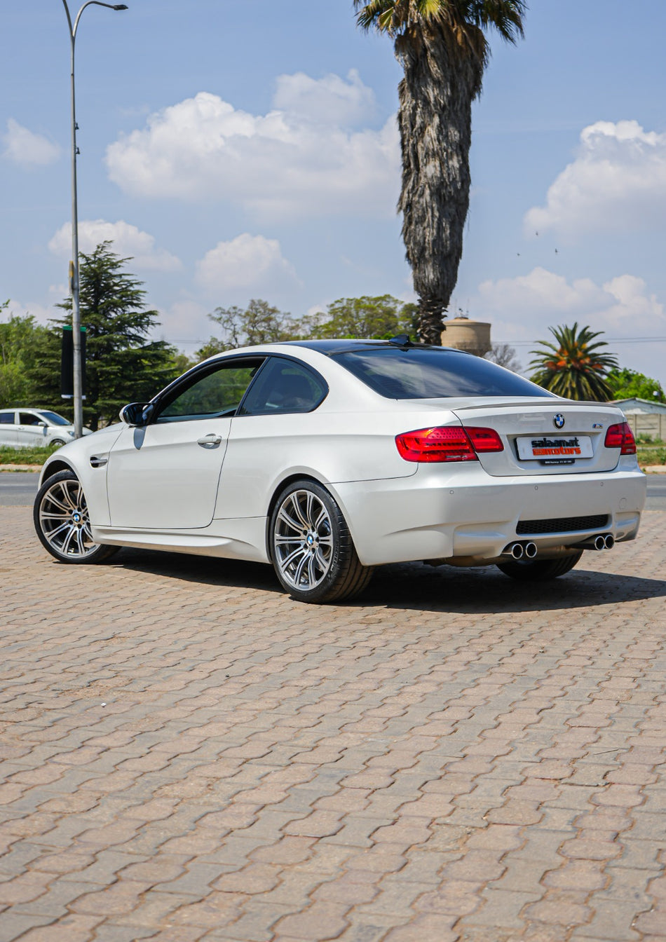 2011 BMW E92 V8 M3 DCT