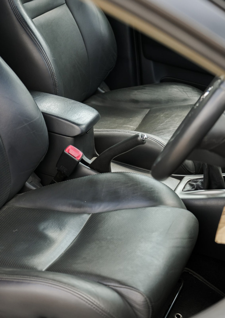 2005 Toyota RunX 1.8 RSi 6 Speed
