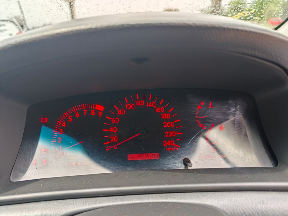 2006 Toyota RunX 180 RSi 6 Speed