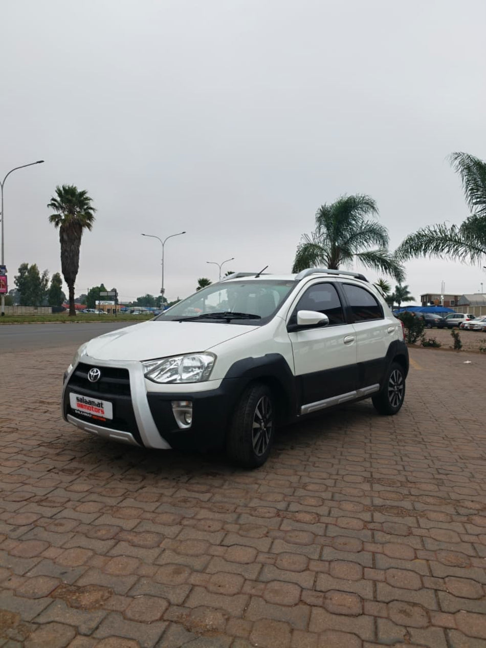 2015 Toyota Etios Cross