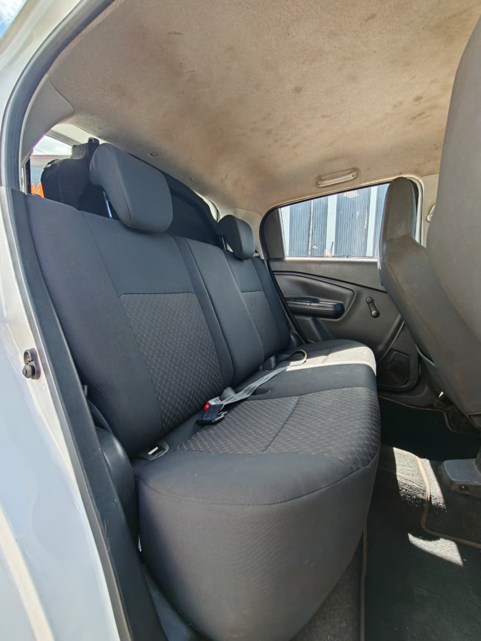 2023 Toyota Vitz