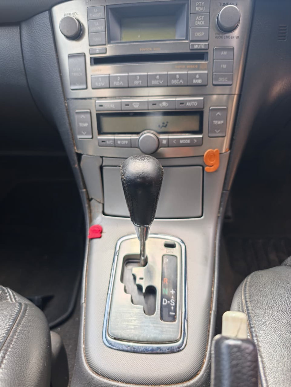 2006 Toyota Avensis Automatic