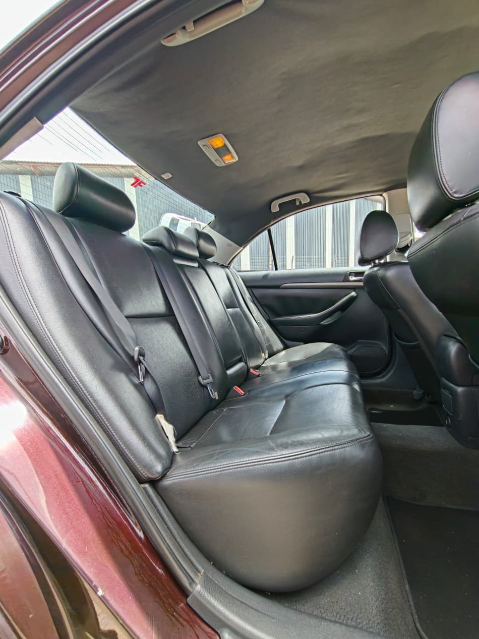 2006 Toyota Avensis Automatic