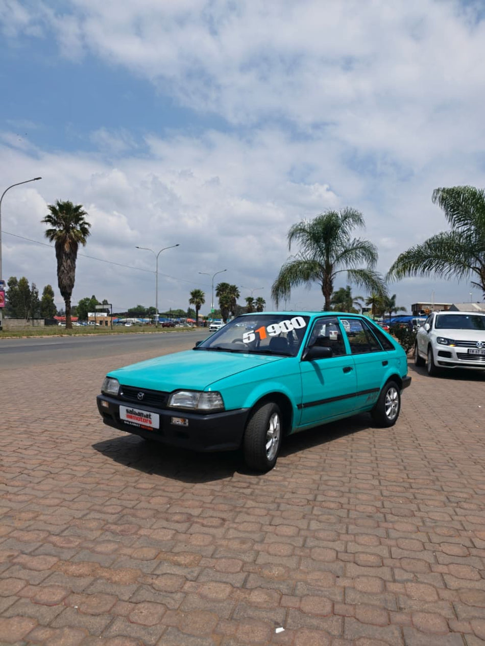 Mazda Midge 323