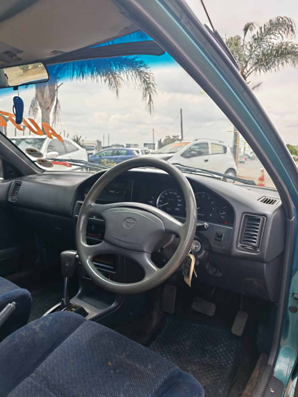 Toyota Corolla 160i GLE Automatic