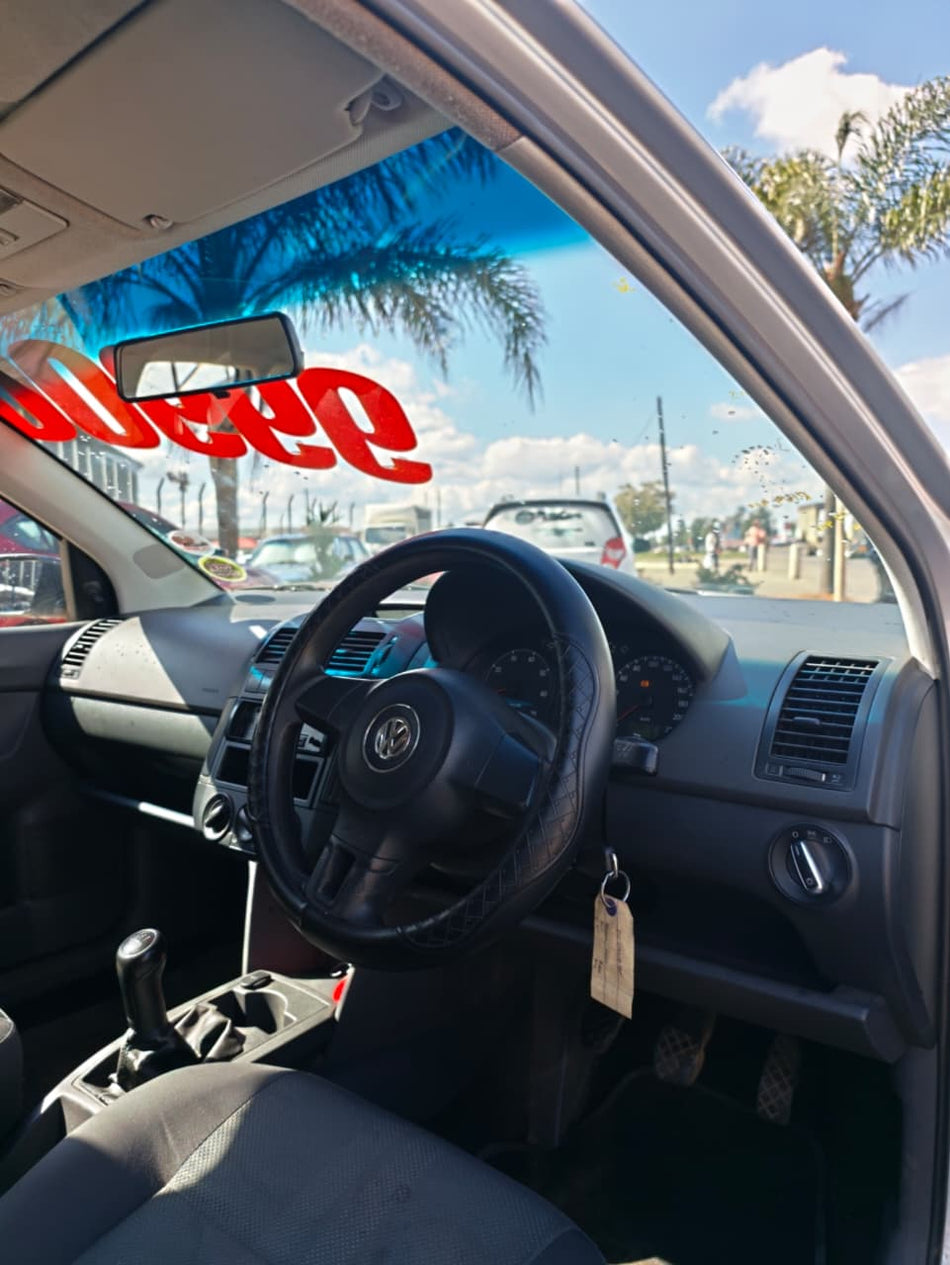 Volkswagen Polo Vivo 1.4 BlueLine