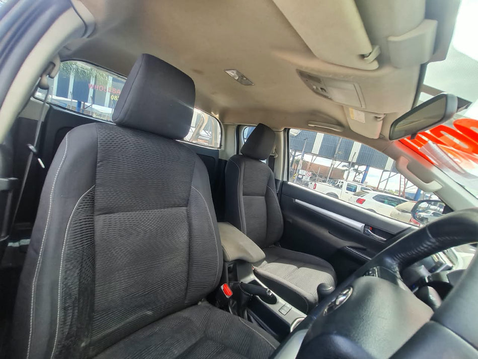 2016 Toyota Hilux 2.8 GD-6 RB Raider Club Cab