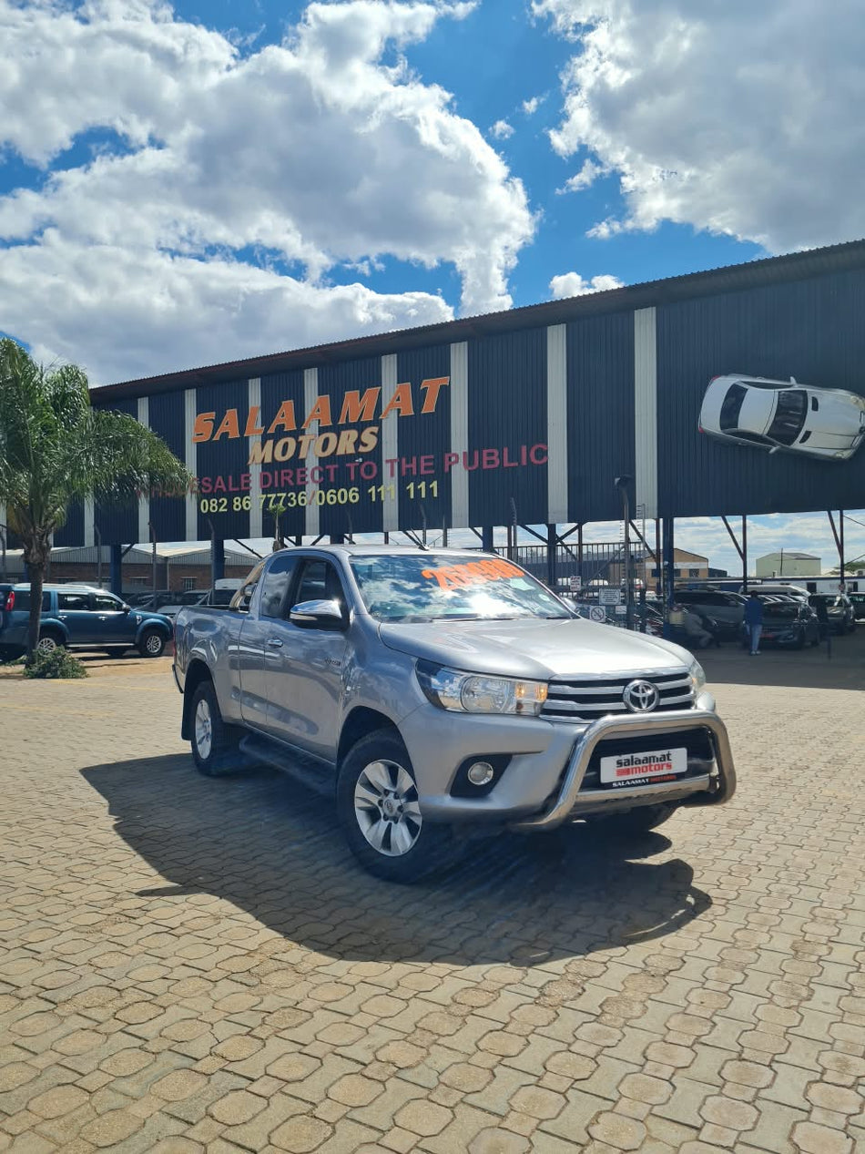 2016 Toyota Hilux 2.8 GD-6 RB Raider Club Cab