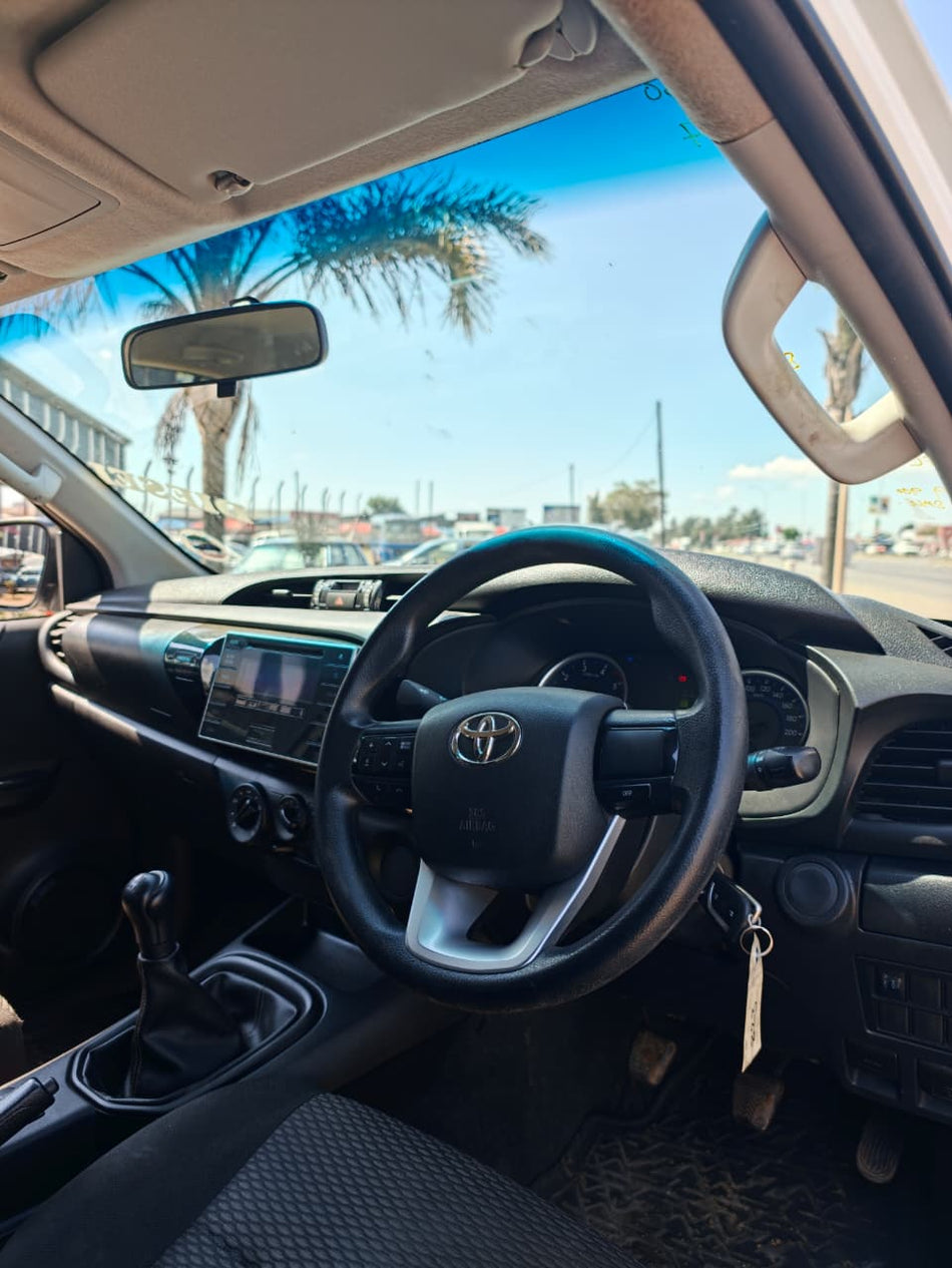 2017 Toyota Hilux 2.4 GD-6 SRX