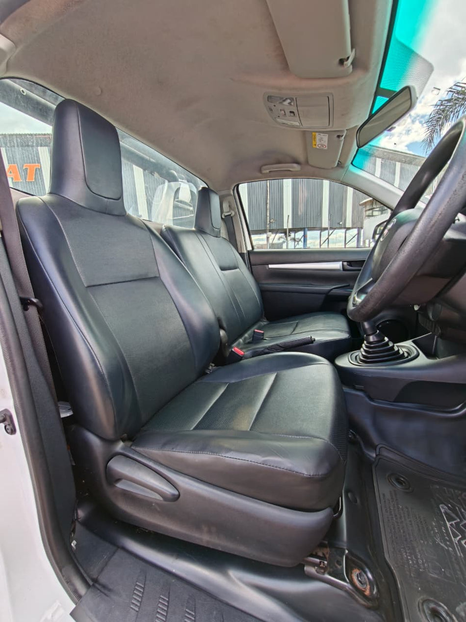 2023 Toyota Hilux 2.4 GD A/C
