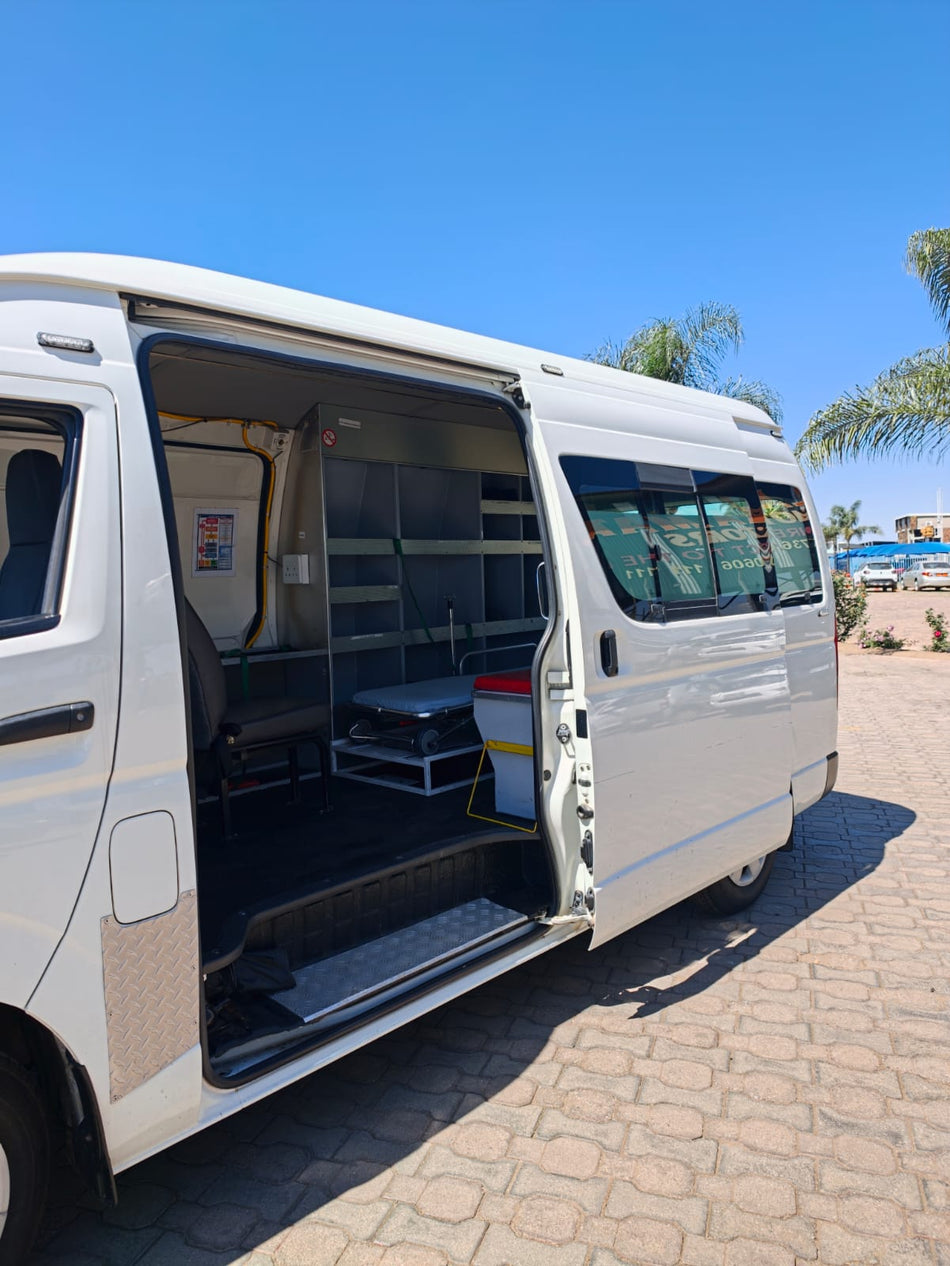 2016 Toyota Quantum 2.5 D4D Ambulance