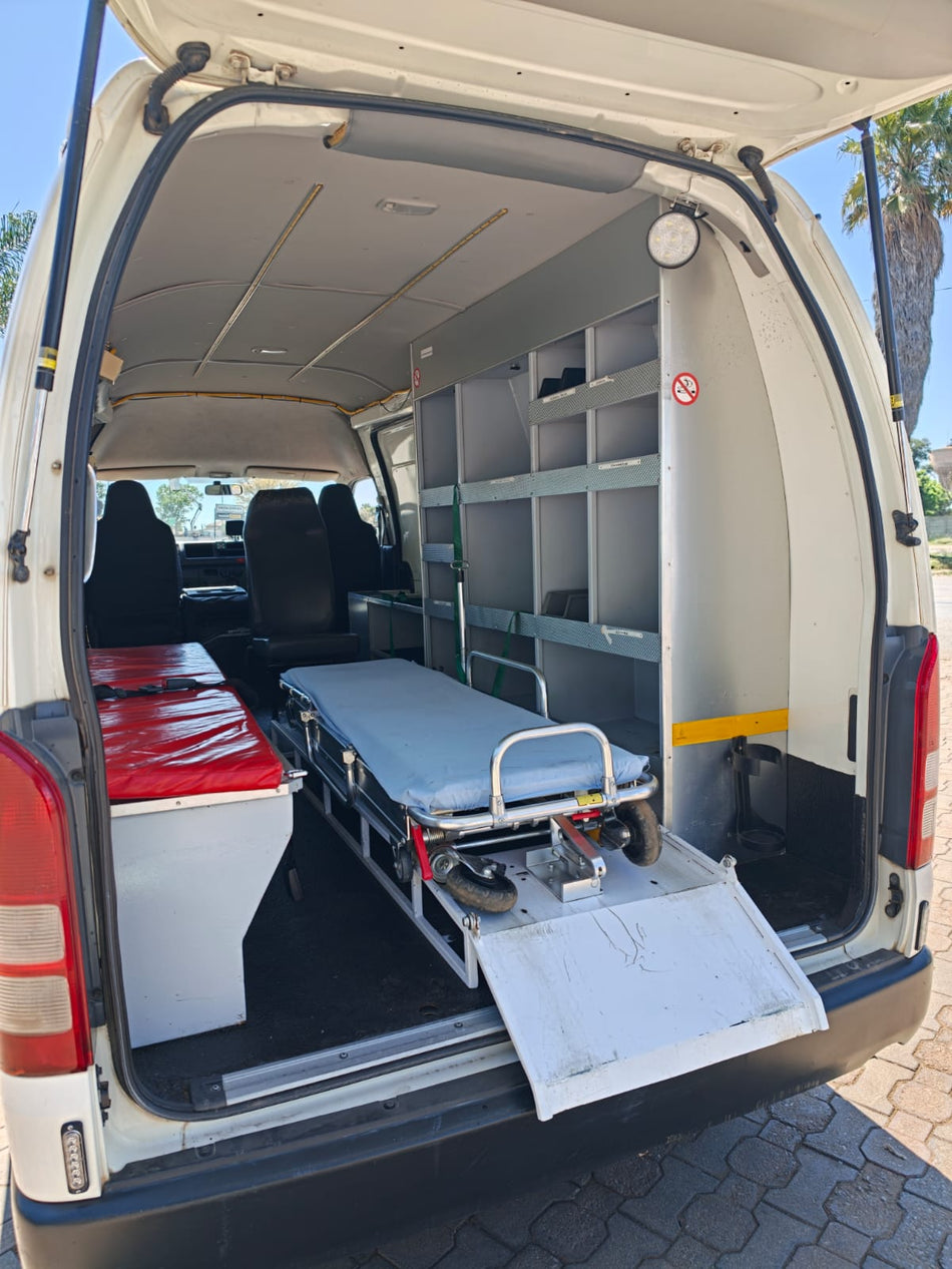 2016 Toyota Quantum 2.5 D4D Ambulance
