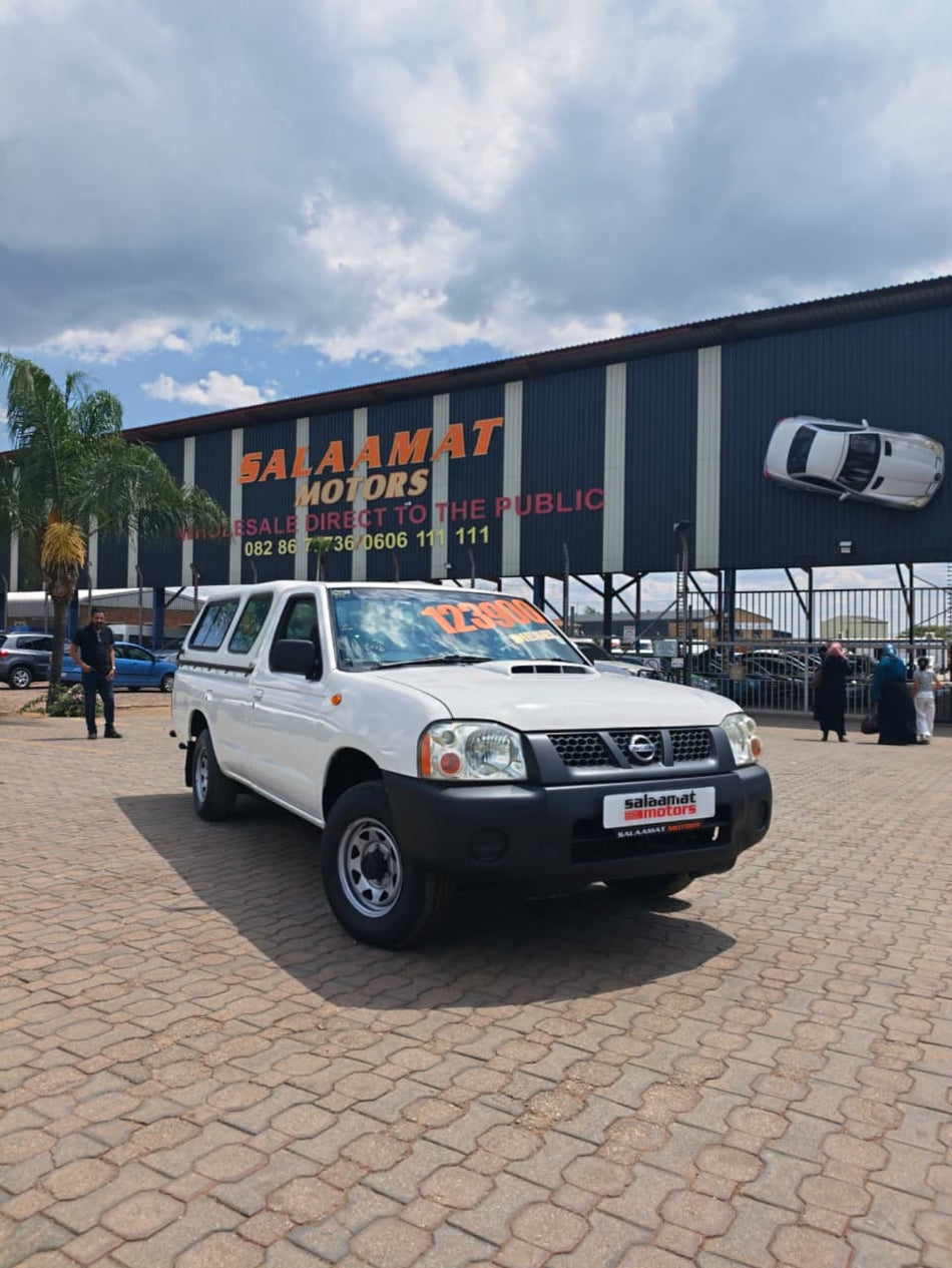 2015 Nissan Hardbody 2.5D Diesel 1 Tonner LWB