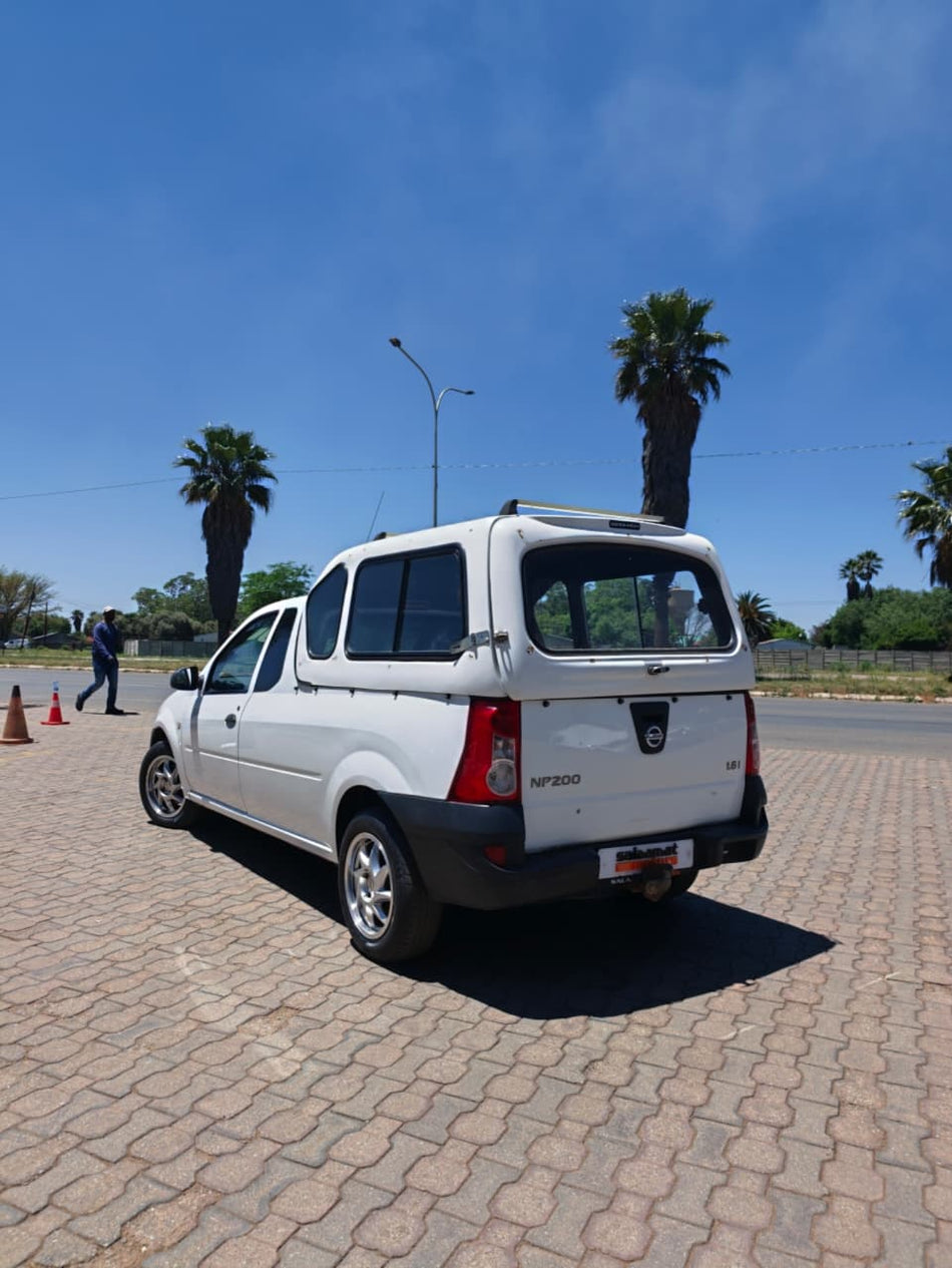 2011 Nissan NP200 1.6i