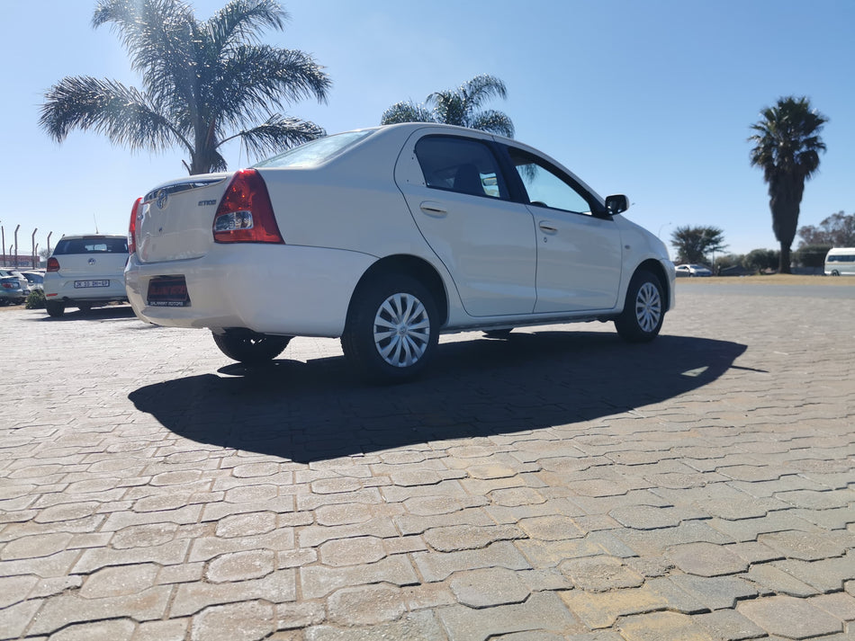 2012 Toyota Etios