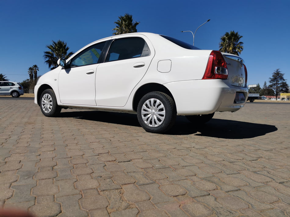 2012 Toyota Etios